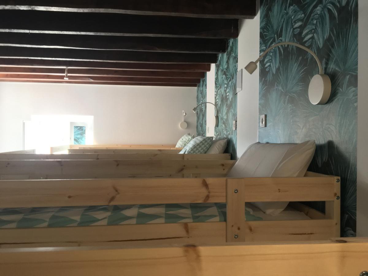 Cocos Surfhouse Vandrerhjem La Arena Eksteriør bilde